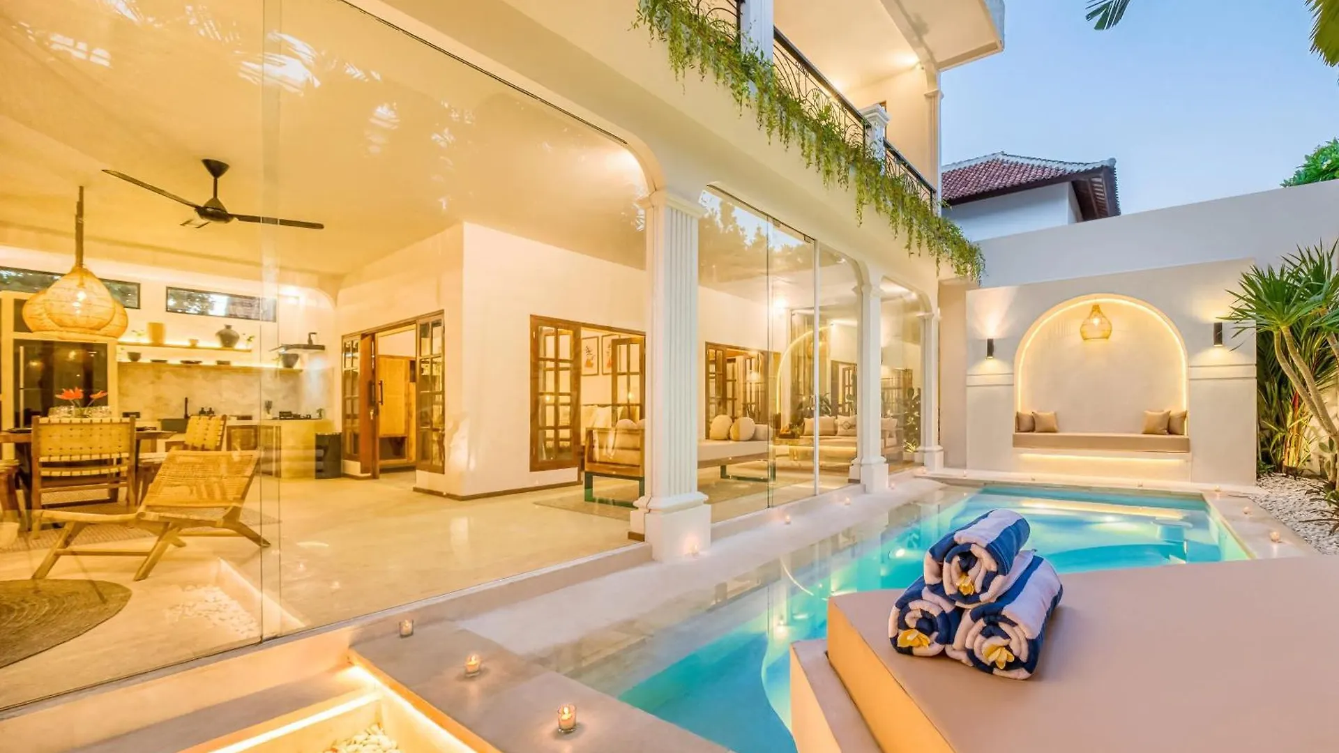 Villa San Diego: Brand New 4Bdr 세미냑