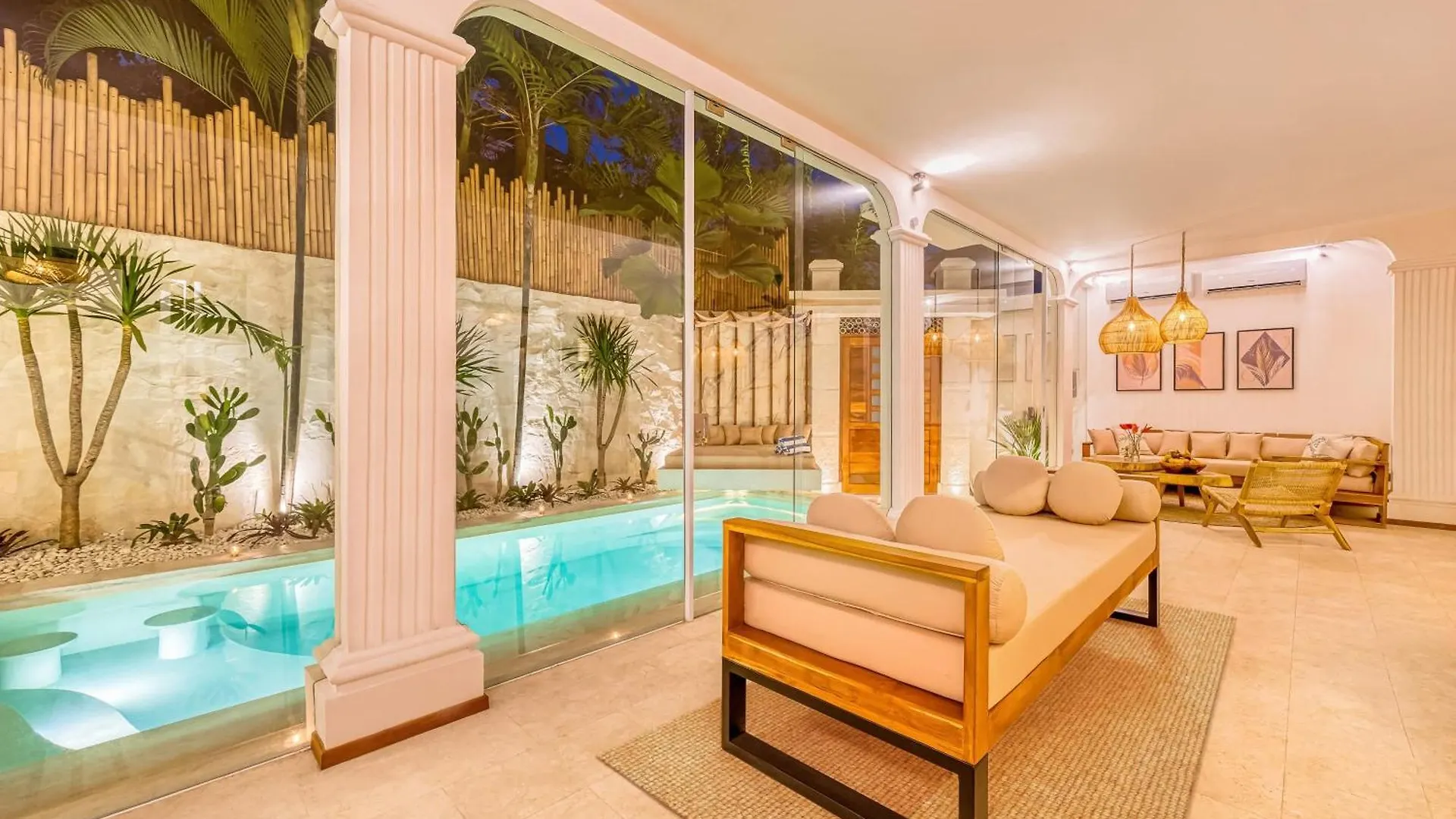Villa San Diego: Brand New 4Bdr 세미냑